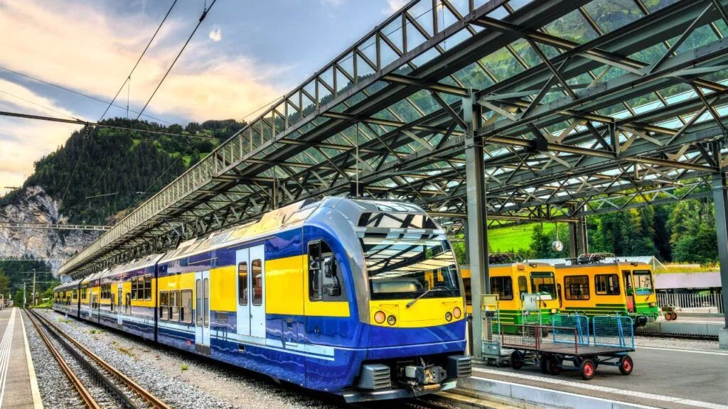 Rail transport from China to France